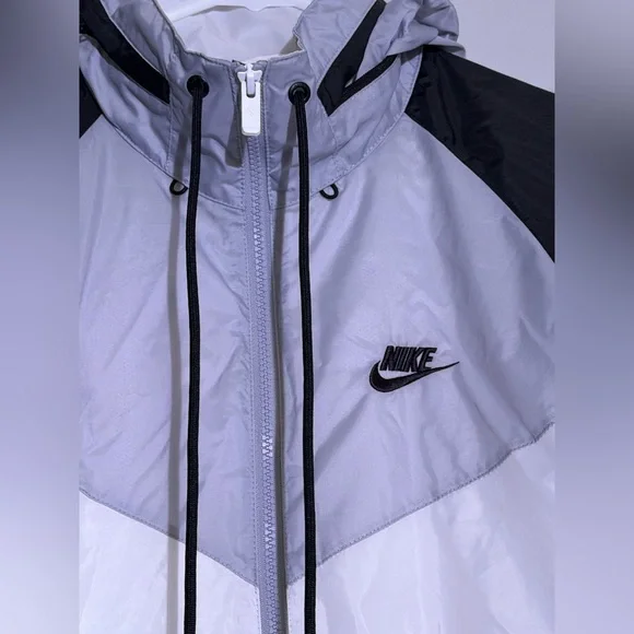Nike Vintage Windbreaker Jacket for Men - Black, White and Gray Blocks Sz S - Picture 2 of 7